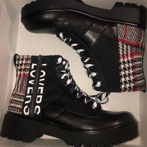 Steve Madden leather lace up booties